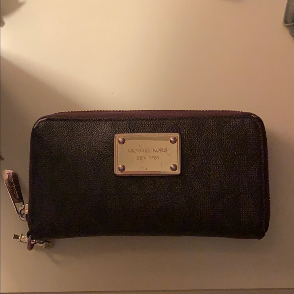 Michael Kors wallet